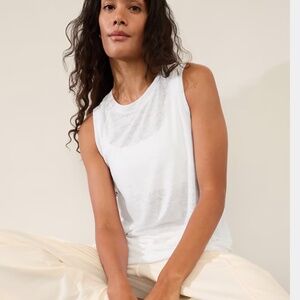 NWT Athleta Breezy Tank (M)